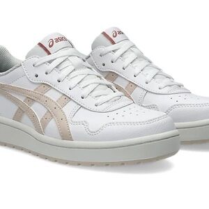 ASICS Women White and Beige Sneakers